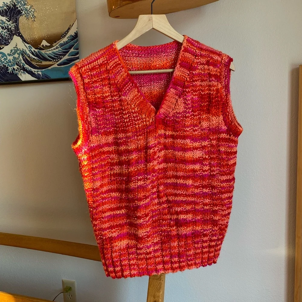 OOAK Vintage 70s80s Vibrant Sunset Multicolor Handmade Crochet Knit Sweater Vest - Picture 3 of 10